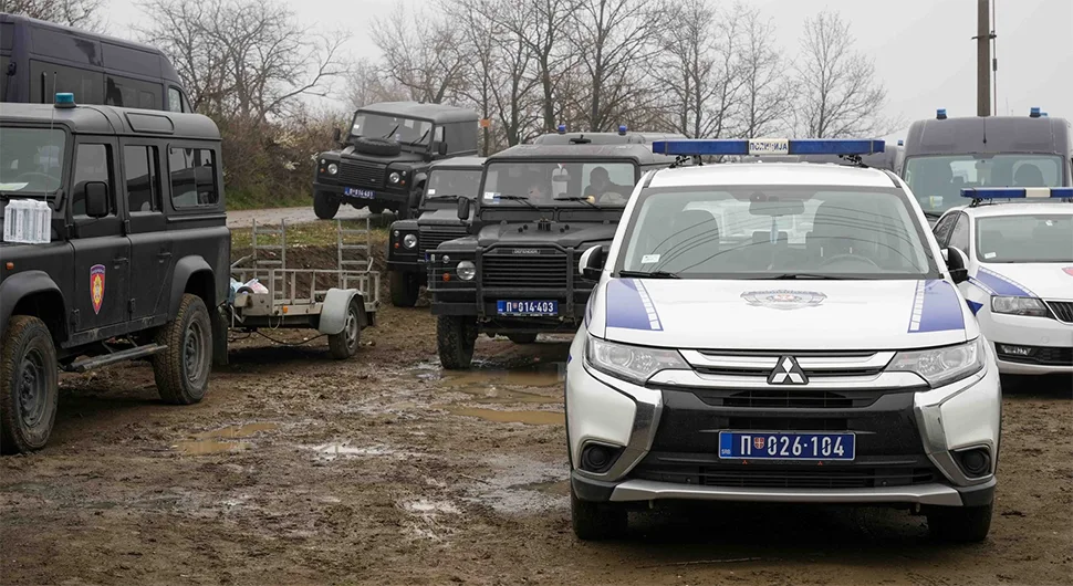 policija srbija.webp